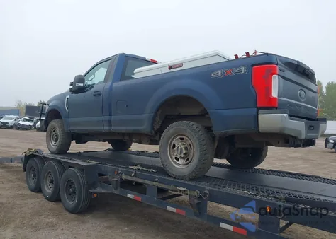 2019 Ford F-250 Xl из США, поврежденный, VIN 1FTBF2B60KEC70758